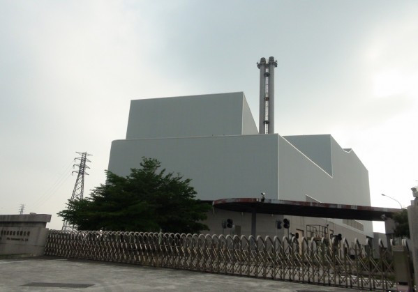 20151029linneincinerator.jpg